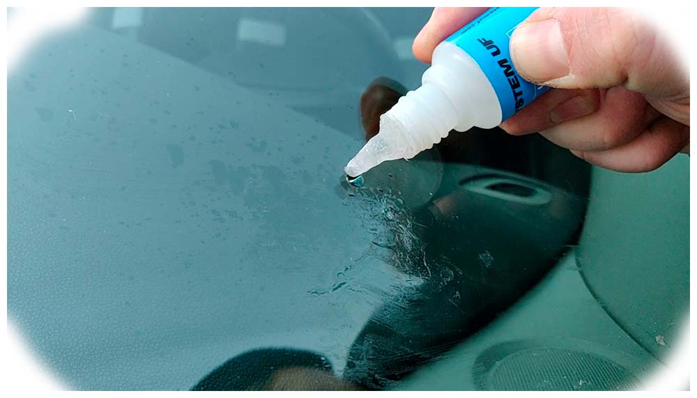 Understanding and Repairing Hairline Cracks in Windshields